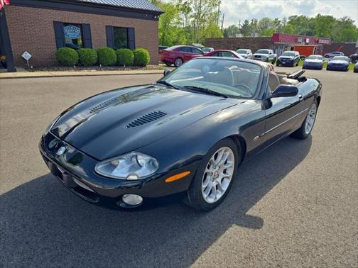 2000 Jaguar XKR Base