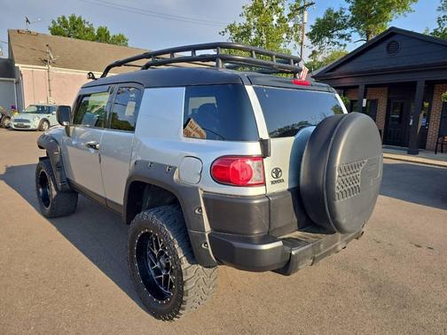 2007 Toyota FJ Cruiser Base
