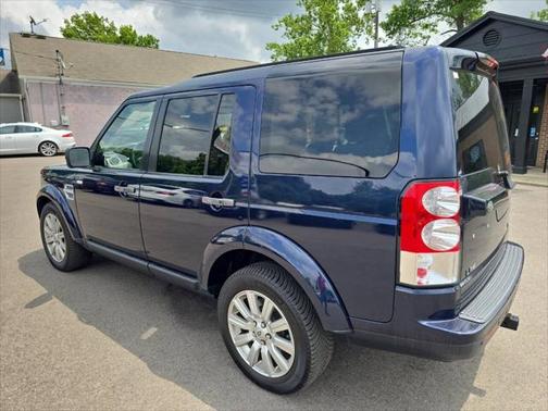 2013 Land Rover LR4 Base