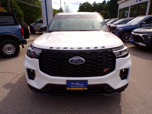 STAR WHITE MET TRI-COAT 2022 Ford Explorer XLT