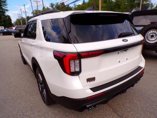 STAR WHITE MET TRI-COAT 2022 Ford Explorer XLT