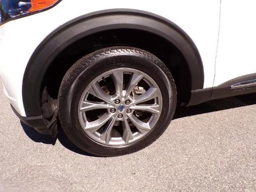 STAR WHITE MET TRI-COAT 2022 Ford Explorer XLT