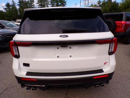 STAR WHITE MET TRI-COAT 2022 Ford Explorer XLT