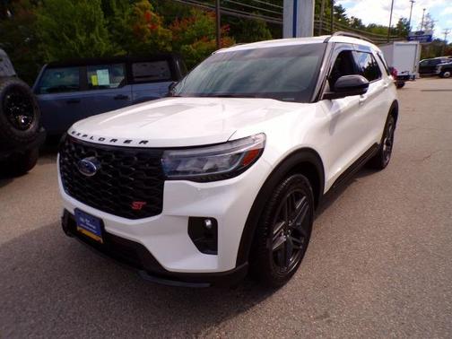 STAR WHITE MET TRI-COAT 2022 Ford Explorer XLT