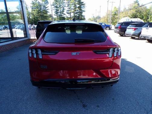 2022 Ford Mustang Mach-E GT