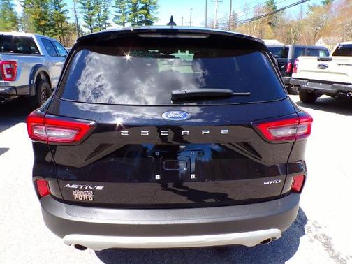 AGATE BLACK METALLIC 2023 Ford Escape ACTIVE