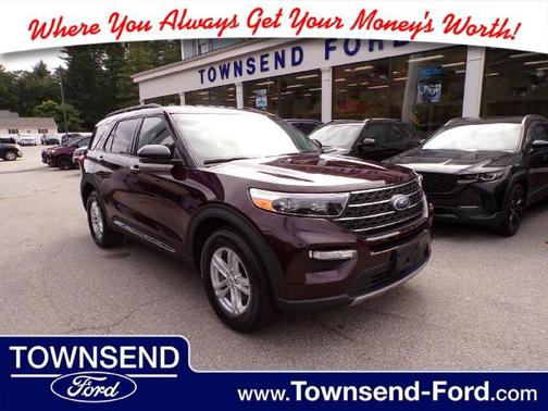 JEWEL RED MET TINTED CC 2023 Ford Explorer XLT