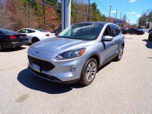 ICED BLUE SILVER METALLIC 2022 Ford Escape SEL