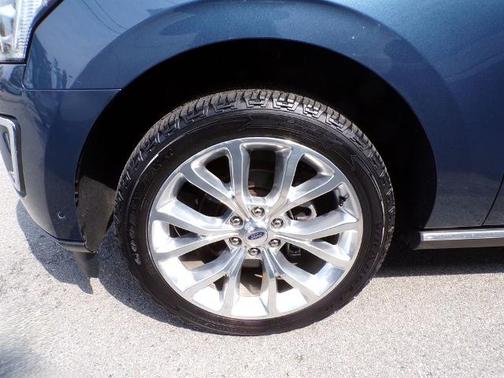 BLUE METALLIC 2019 Ford Expedition LIMITED