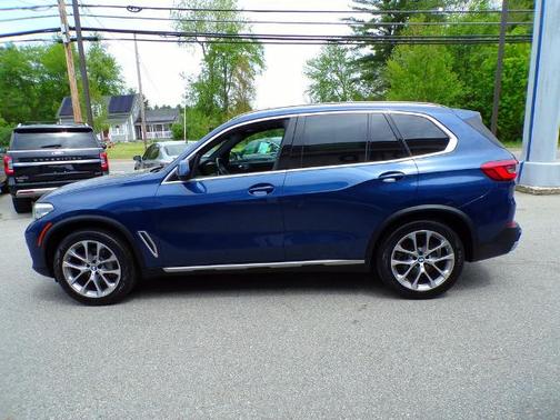 Black 2019 BMW X5 XDRIVE40I
