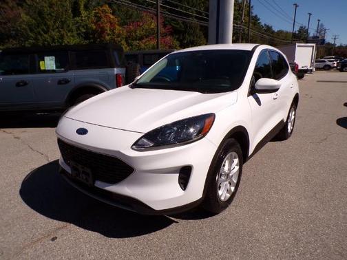 OXFORD WHITE 2020 Ford Escape SE