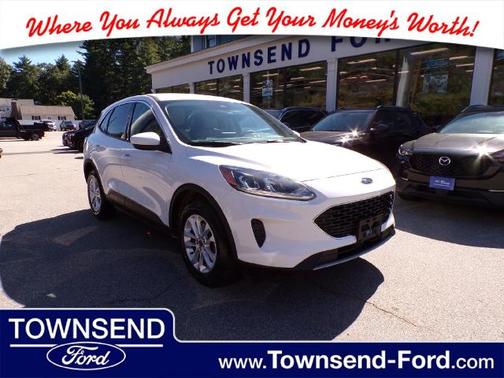 OXFORD WHITE 2020 Ford Escape SE