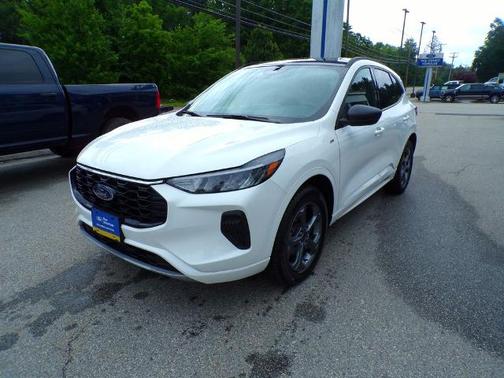 STAR WHITE METALLIC TRI-COA 2024 Ford Escape ST-LINE
