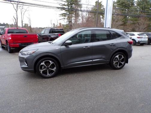 2023 Ford Escape ST-LINE ELITE