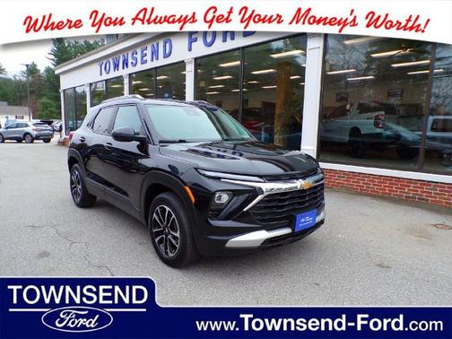 Black 2024 Chevrolet Trailblazer LT