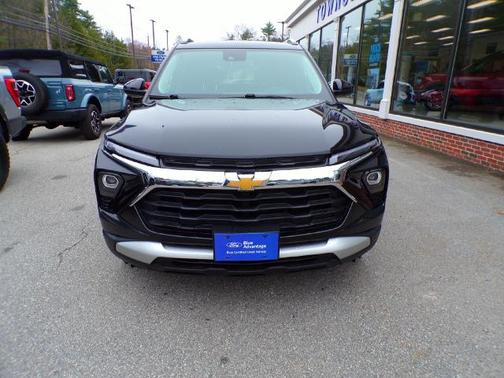 Black 2024 Chevrolet Trailblazer LT