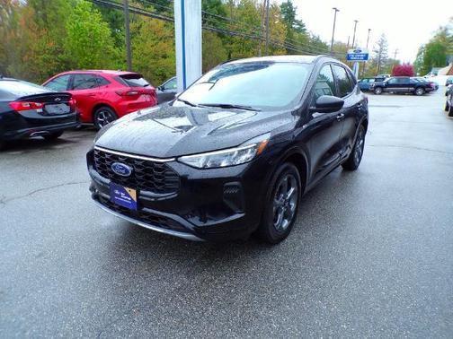 AGATE BLACK METALLIC 2024 Ford Escape ST-LINE