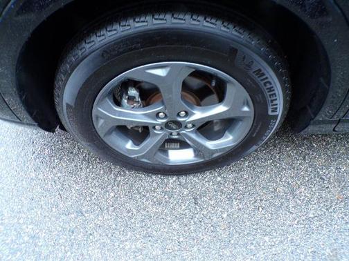 AGATE BLACK METALLIC 2024 Ford Escape ST-LINE