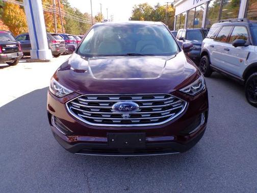 BURGUNDY VELVET MET TINT CC 2022 Ford Edge TITANIUM