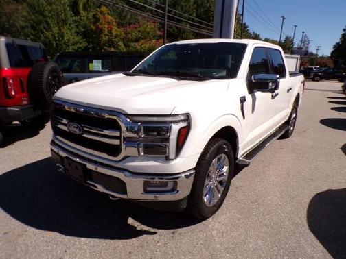 STAR WHITE METALLIC TRICOAT 2024 Ford F-150 LARIAT
