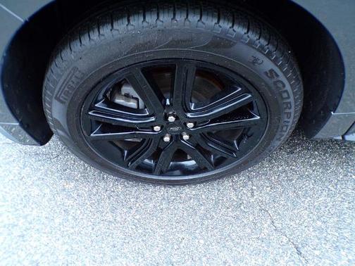 CARBONIZED GRAY 2024 Ford Edge ST LINE
