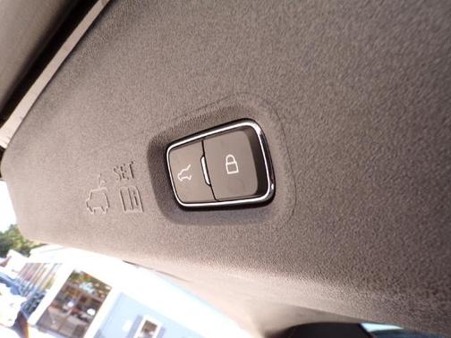AGATE BLACK METALLIC 2025 Ford Expedition ACTIVE