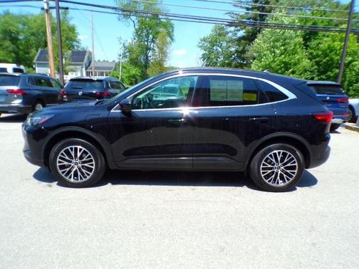 AGATE BLACK METALLIC 2024 Ford Escape PHEV