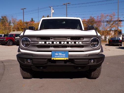 OXFORD WHITE 2023 Ford Bronco