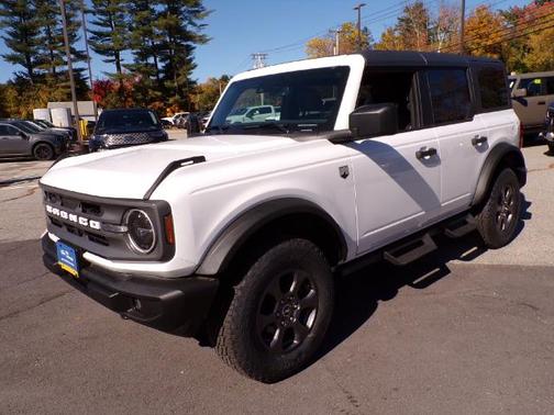 OXFORD WHITE 2023 Ford Bronco