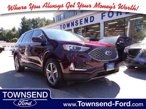 BURGUNDY VELVET MET TINT CC 2024 Ford Edge SEL