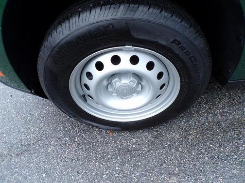 ERUPTION GREEN 2025 Ford Maverick XL