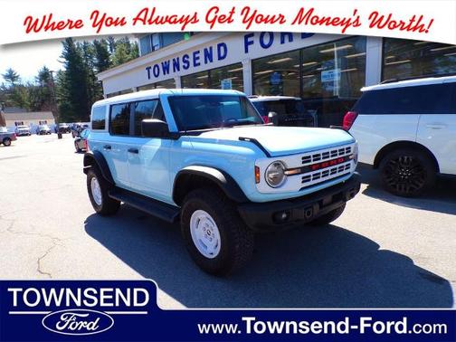 ROBIN'S EGG BLUE 2025 Ford Bronco HERITAGE EDITION