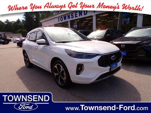 STAR WHITE METALLIC TRI-COA 2023 Ford Escape ST-LINE ELITE
