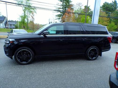 AGATE BLACK METALLIC 2022 Ford Expedition LIMITED