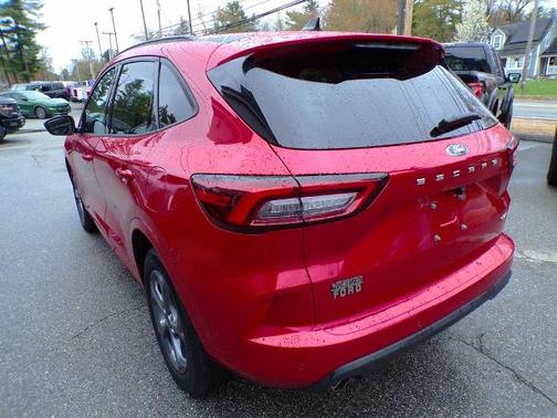 RAPID RED MET TINTED CC 2023 Ford Escape ST-LINE