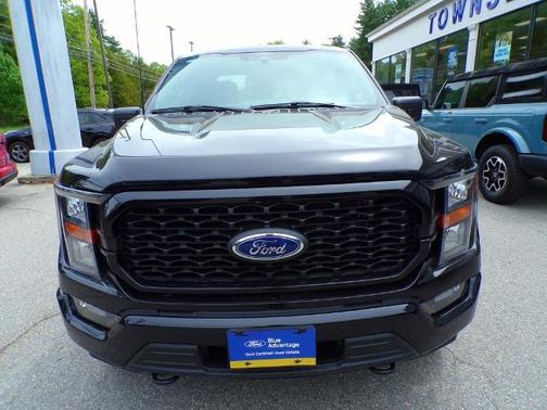 AGATE BLACK METALLIC 2023 Ford F-150 XL