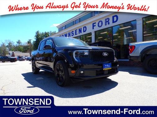 SHADOW BLACK 2025 Ford Maverick LOBO STANDARD