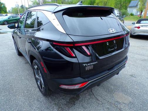 Black Pearl 2024 Hyundai TUCSON SEL