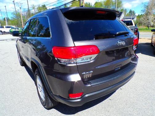 Gray 2019 Jeep Grand Cherokee LAREDO