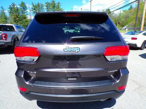 Gray 2019 Jeep Grand Cherokee LAREDO