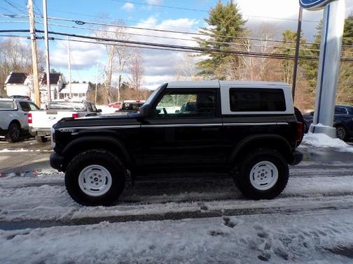 2024 Ford Bronco HERITAGE EDITION