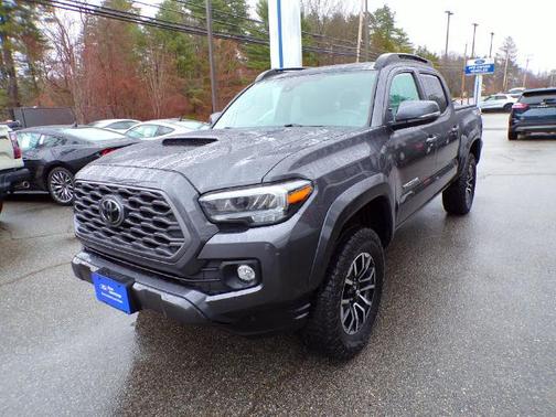 Black 2023 Toyota Tacoma
