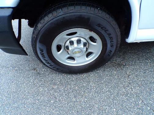White 2022 Chevrolet Express 2500 WORK VAN