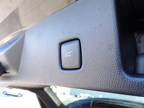 AGATE BLACK METALLIC 2025 Ford Escape PLATINUM