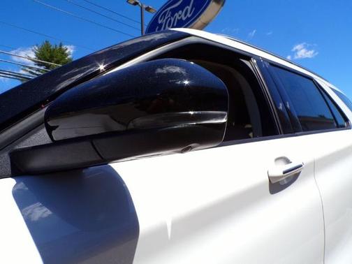 STAR WHITE MET TRI-COAT 2023 Ford Explorer LIMITED
