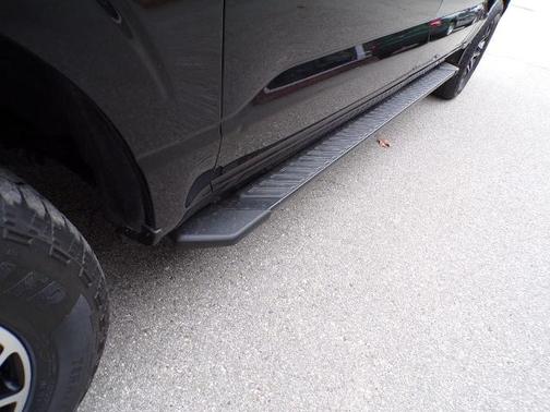 AGATE BLACK METALLIC 2023 Ford F-150 XLT