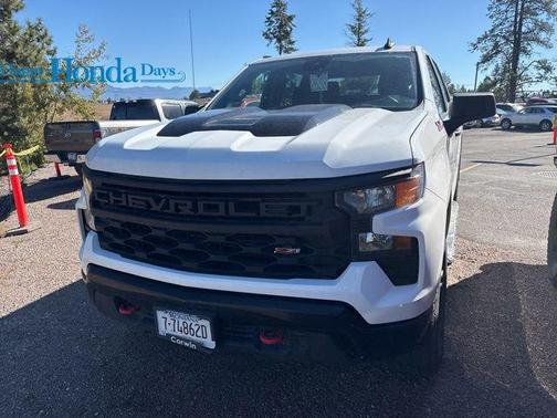 2022 Chevrolet Silverado 1500 Custom Trail Boss