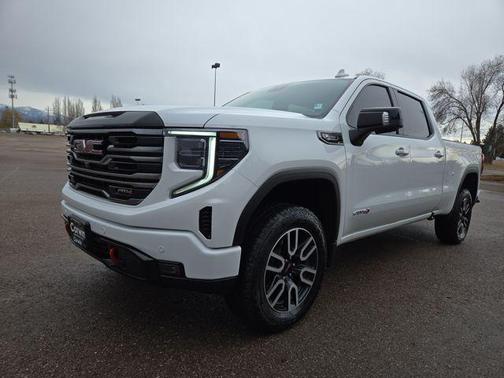 2025 GMC Sierra 1500 AT4