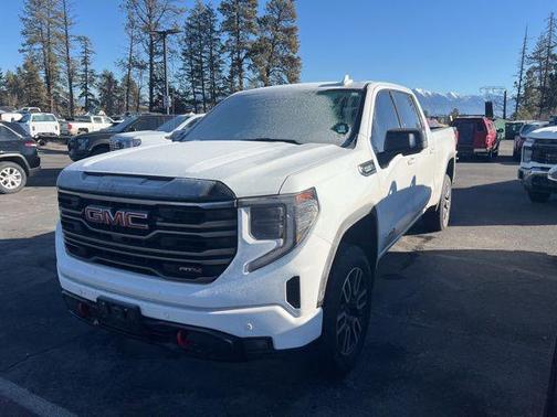 2025 GMC Sierra 1500 AT4