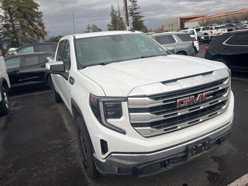 2024 GMC Sierra 1500 SLE